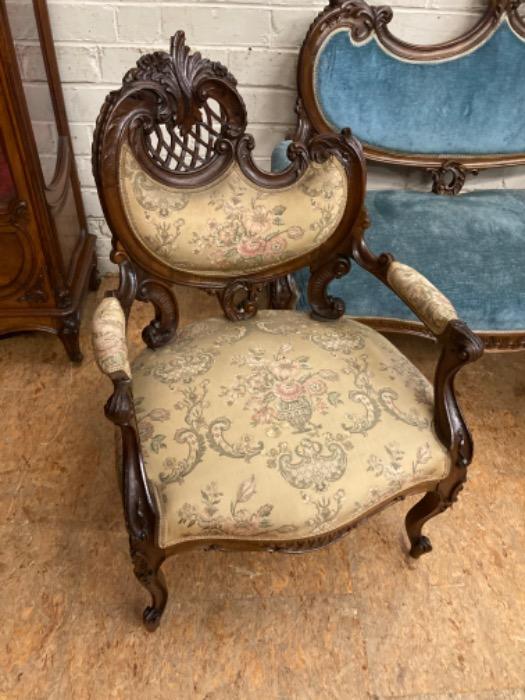 3 pc Louis XV sofa set in walnut
