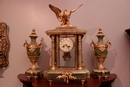 style Clock set in onyx and gilt bronze, France 19th century
