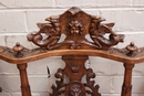 Renaissance style Parlor set in Walnut, italie 19th century