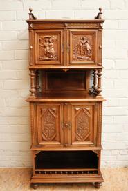 Litlle walnut Henri II cabinet 19th century