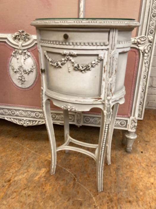 6 pc Louis XVI paint bedroom 