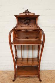 Walnut Louis XV etagere 19th century