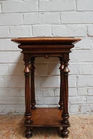 Little walnut Henri II pedestal 19th century