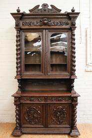 Big oak hunt cabinet 19th century