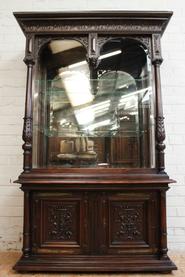 Wallnut Henri II display cabinet 19th C.