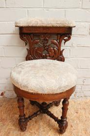 Oak hunt smokers chair 19th century