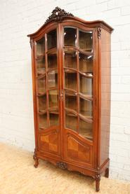 Walnut Louis XV bookcase 19th century