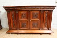 Best quality solid walnut renaissance sideboard 19th century