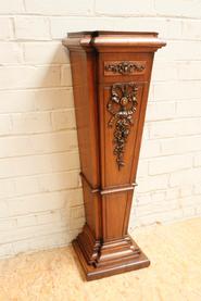 Walnut Louis XVI pedestal with safe inside19th century