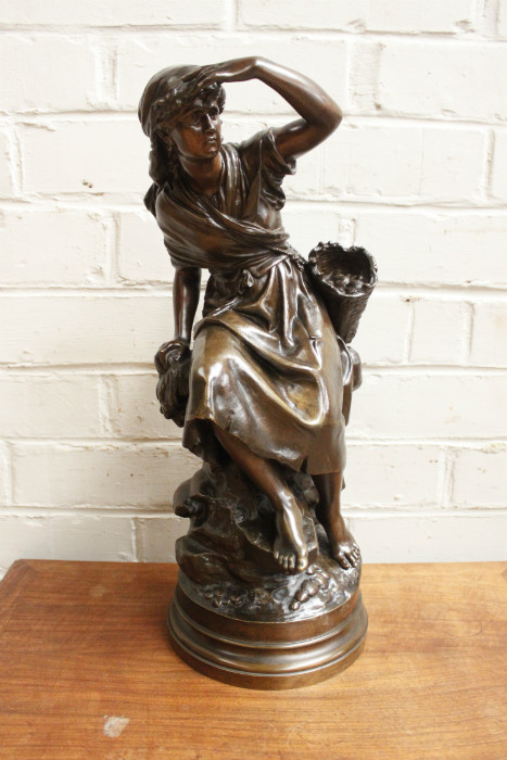 Bronze statue signed by Mathurin Moreau on turning base 19th century