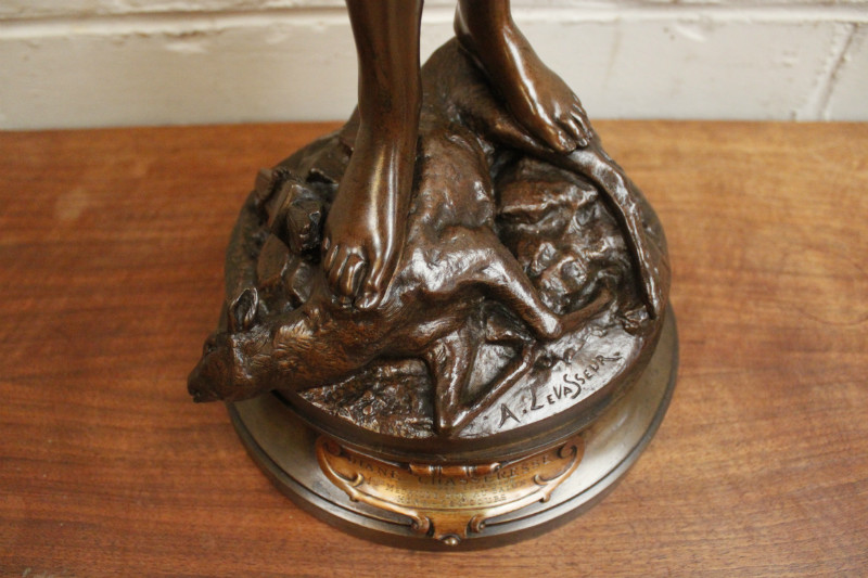 Bronze statue signed by LEVASSEUR 