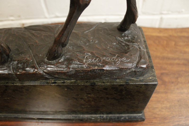 Bronze statue signed by Guradze 1861-1922