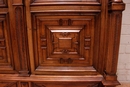 Renaissance style Bookcase in Walnut, France 19th century