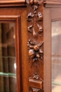 Renaissance style Display cabinet in Walnut, France 19th century