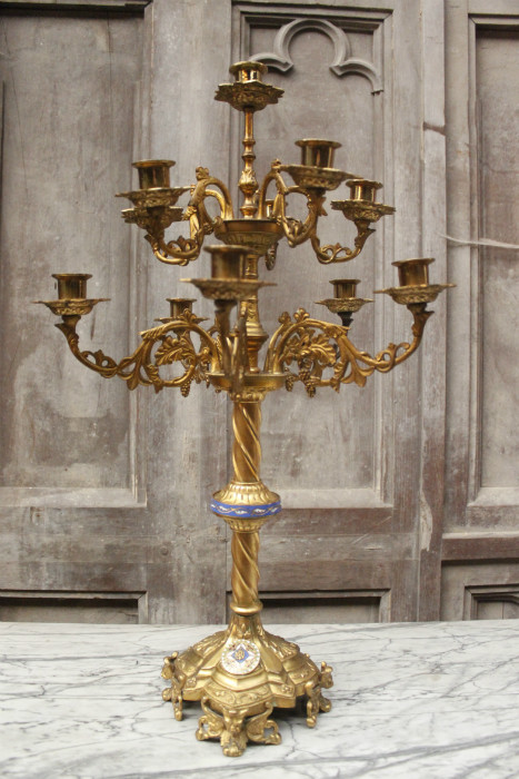 Gothic style candelabra in Bronze, France 19th century - Miscellaneous -  Houtroos