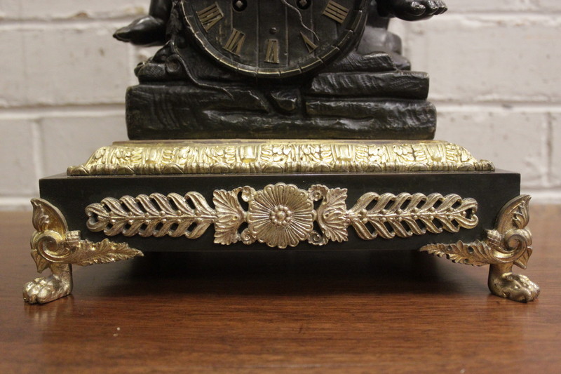 Clock in bronze