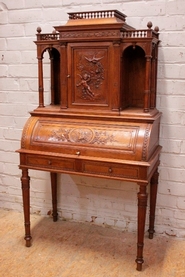 Dufin rol top desk in walnut