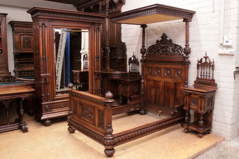 Exceptional 4 pc. renaissance bedroom in walnut