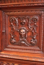 Renaissance style Credenza in Walnut, France 19th century