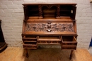 Renaissance style Desk in Walnut, France 19th century