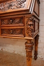 Renaissance style Desk in Walnut, France 19th century