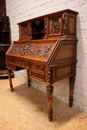 Renaissance style Desk in Walnut, France 19th century