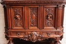 Renaissance style Cabinet in Walnut, France 19th century