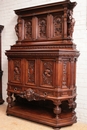 Renaissance style Cabinet in Walnut, France 19th century