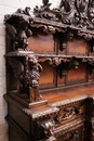 Renaissance style Cabinet in Walnut, italie 19th century