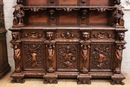 Renaissance style Cabinet in Walnut, italie 19th century