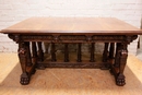 Renaissance style Table in Walnut, France 19th century