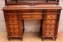Louis XVI style Display desk in Walnut, France 19th century