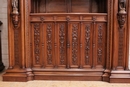 Renaissance style Cabinet in Walnut, France 19th century