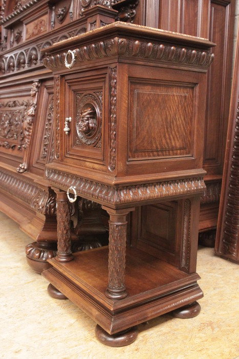 EXCEPTIONAL MONUMENTAL WALNUT RENAISSANCE BEDROOM