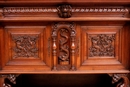 Renaissance style Cabinet in Walnut, France 19th century