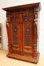 Renaissance style Armoire in Walnut, France 19th century