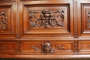 Renaissance style Bed and nightstand in Walnut, France 19th century