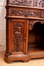 Renaissance style Cabinet in Walnut, France 19th century