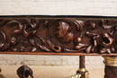 Renaissance style Table in Walnut, France 19th century