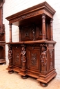 Renaissance style Cabinet in Walnut, France 19th century