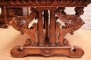Renaissance style Table in Walnut, France 19th century