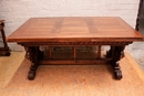 Renaissance style Table in Walnut, France 19th century