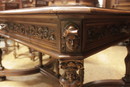 Renaissance style Table in Walnut, Belgium 1900