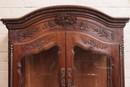 Louis XV style Display cabinet in Walnut, France 1900