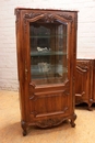 Louis XV style Display cabinet in walnut and marble, France 1920