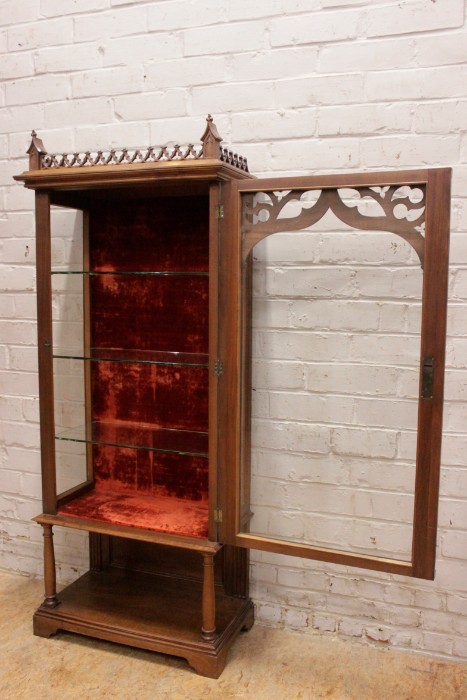 Gothic display cabinet in walnut Houtroos Recent Added Items