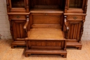 Gothic style Hall bench display in Walnut, germany 19th century