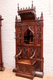 Gothic hall bench/hall tree in walnut