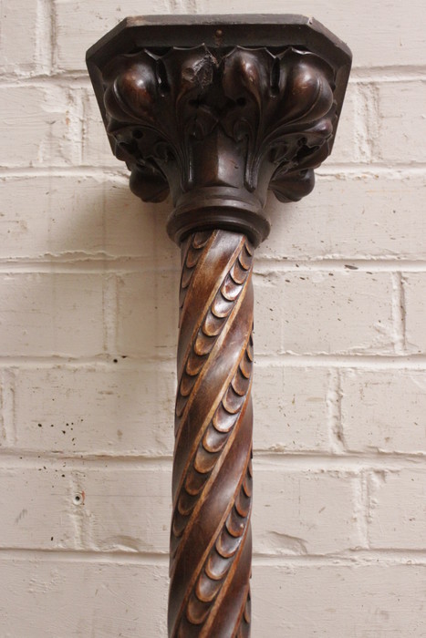 Gothic Hall lamp