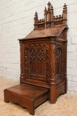 Gothic style Prayer Bench in Walnut, France 19th century